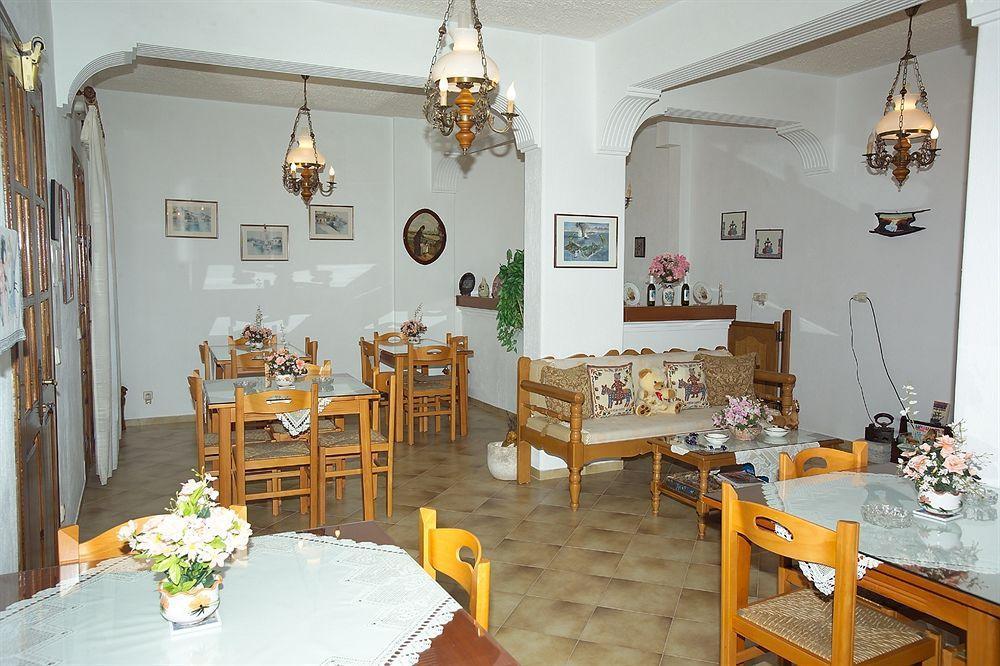 Santa Elena Hotel Kamári Buitenkant foto