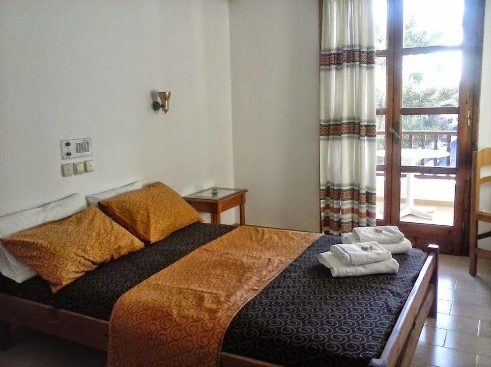 Santa Elena Hotel Kamári Buitenkant foto